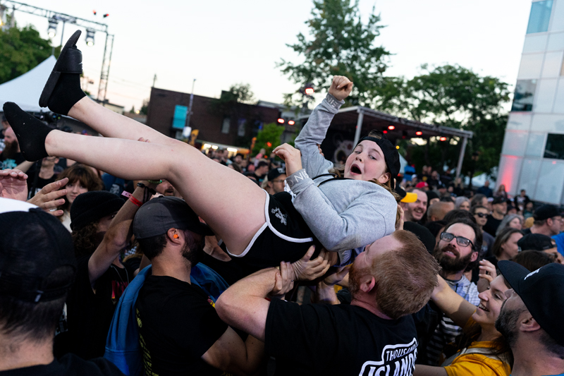 Kids crowd surfing to Chaser.  Photo: Kieron Yates