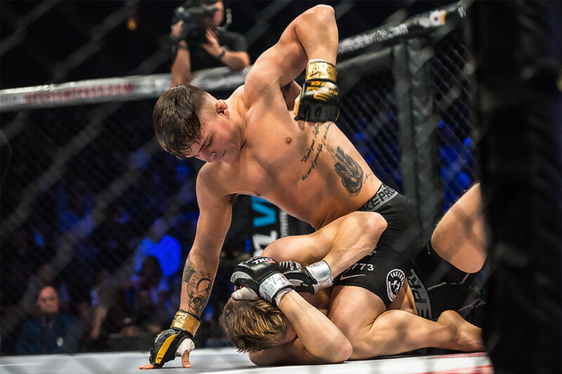 TJ Laramie beats on Damien Peltier || photo: Kieron Yates