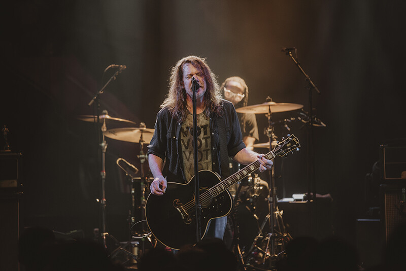 Soul Asylum at The Bronson Centre Music Theatre in Ottawa. Photo by Laura Collins @thelauracollins