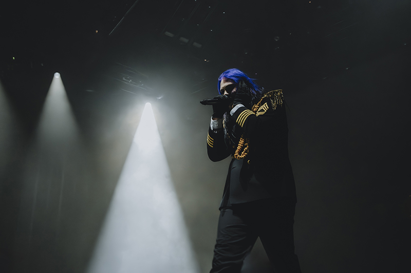 Kim Dracula performing at Canadian Tire Centre in Ottawa. Photo by Laura Collins.