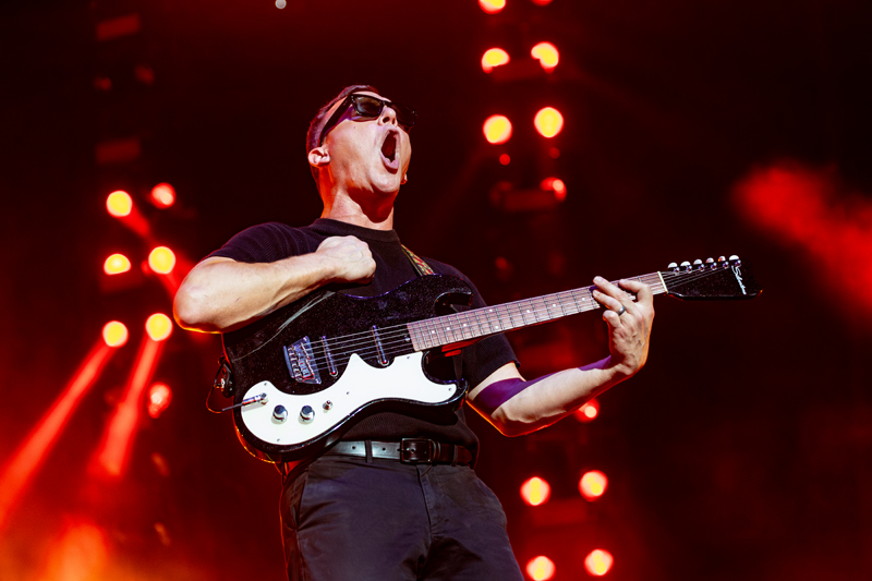 Cage The Elephant at Bell Center in Montreal, August 26, 2024. | Photo: Kieron Yates