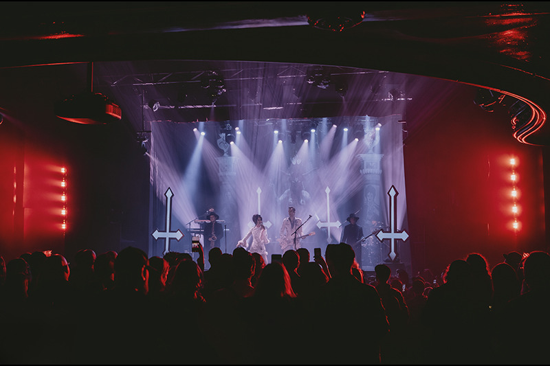 Twin Temple performing at La Tulipe in Montreal March 2, 2024.
Photo by Laura Collins.