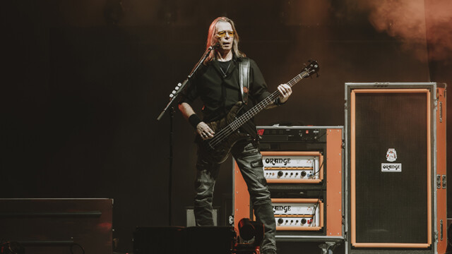 April Wine at Canadian Tire Centre in Ottawa.
Photo by Laura Collins.
