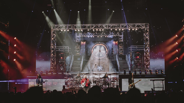 Triumph at Canadian Tire Centre in Ottawa.
Photo by Laura Collins.