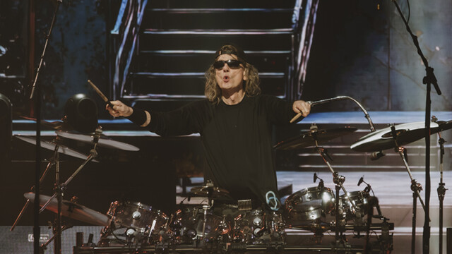 Triumph at Canadian Tire Centre in Ottawa.
Photo by Laura Collins.